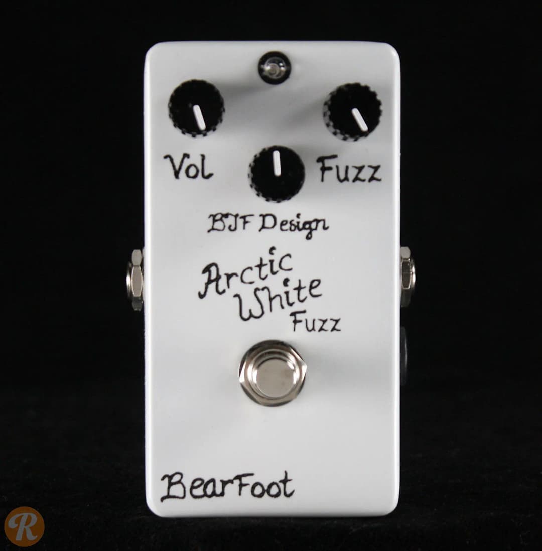 Arctic White Fuzz Guitar Pedal By Bearfoot FX