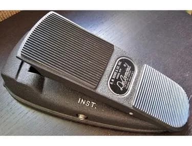 610 Volume/Tone Guitar Pedal By DeArmond