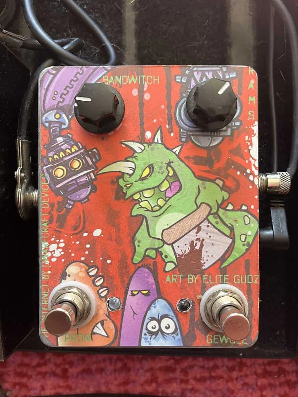 The Internet Guitar Pedal By Dwarfcraft Devices