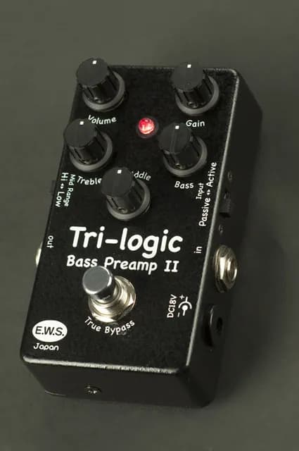 Tri-Logic Bass Preamp 2 Guitar Pedal By EWS