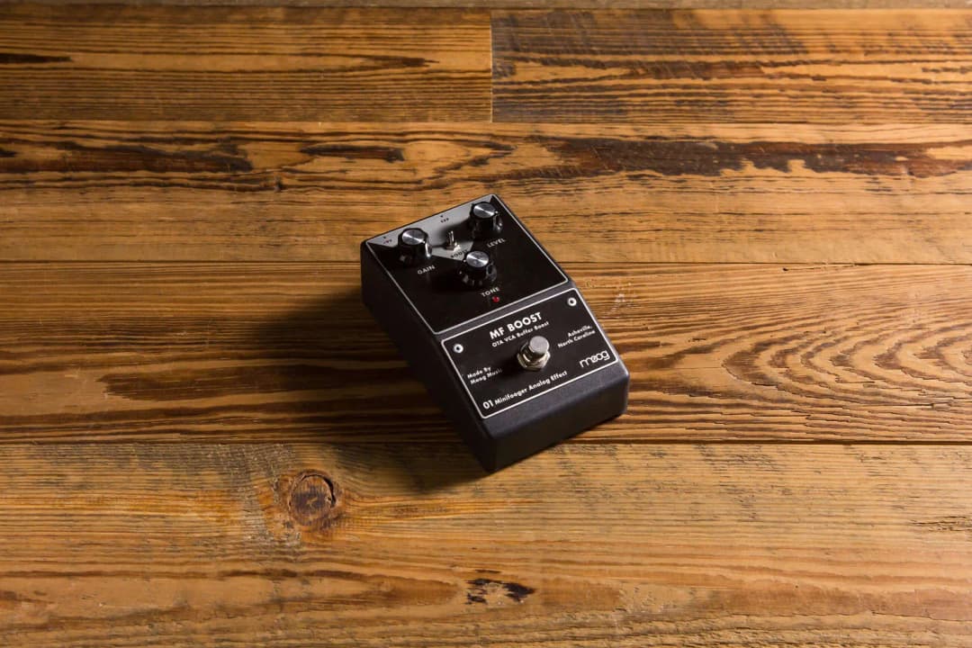Minifooger Boost Guitar Pedal By Moog