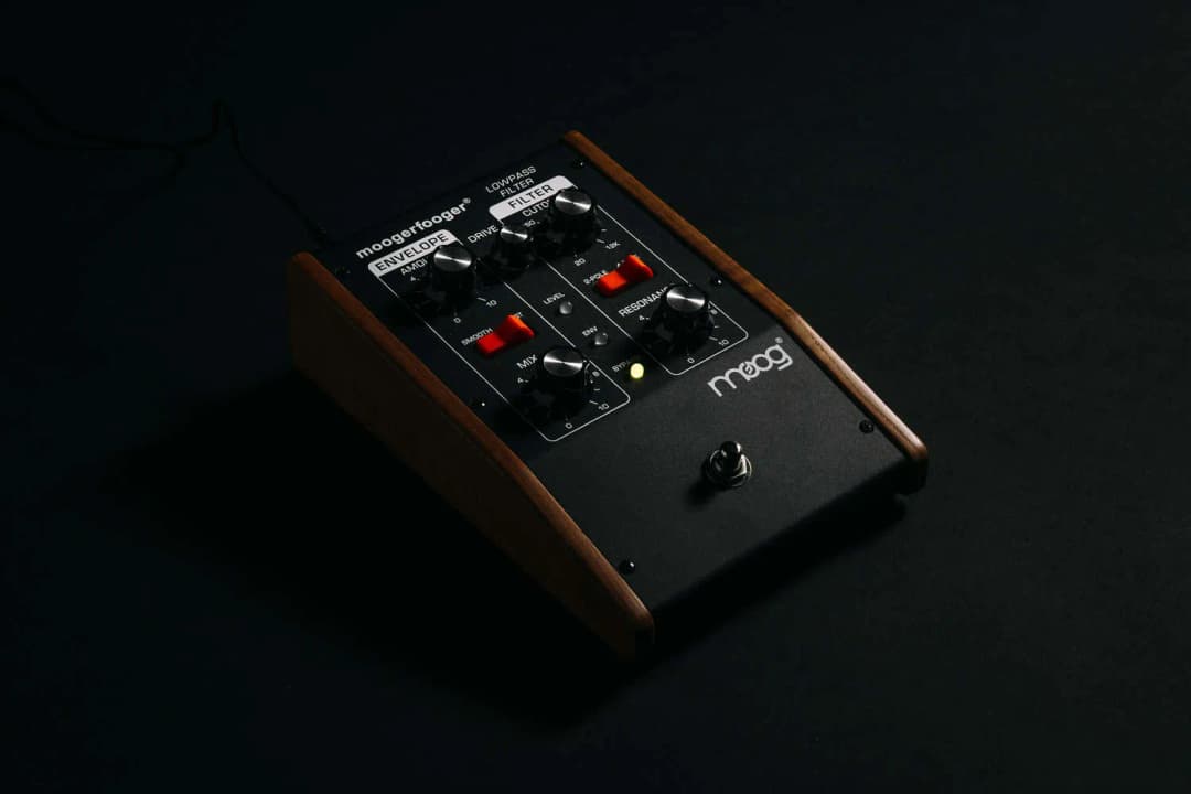 Moogerfooger MF-101 Guitar Pedal By Moog