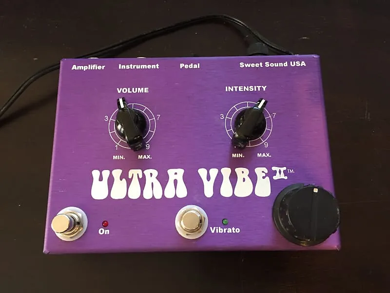 Ultra Vibe II Guitar Pedal By Sweet Sound